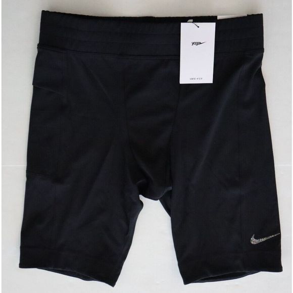 Nike Yoga DQ4890-010 Men's Sz M Black Dri-FIT Tight Fit Training Shorts - Picture 4 of 11